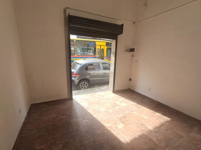Local en arriendo en Camino Verde, Envigado, 30 m² · foto 10 de 10