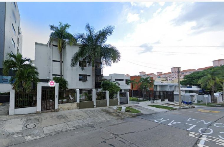 Edificio en venta en Altos De Riomar, Barranquilla, 653 m² · foto 2 de 8