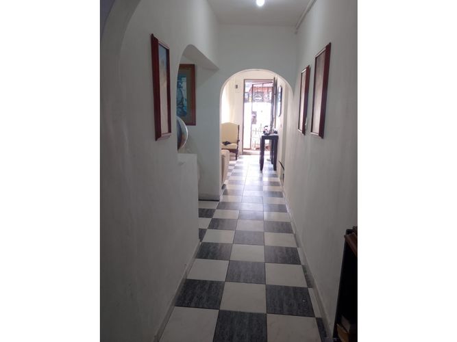 Casa de 7 alcobas en venta en La Milagrosa, Medellín, 162 m² · foto 6 de 17