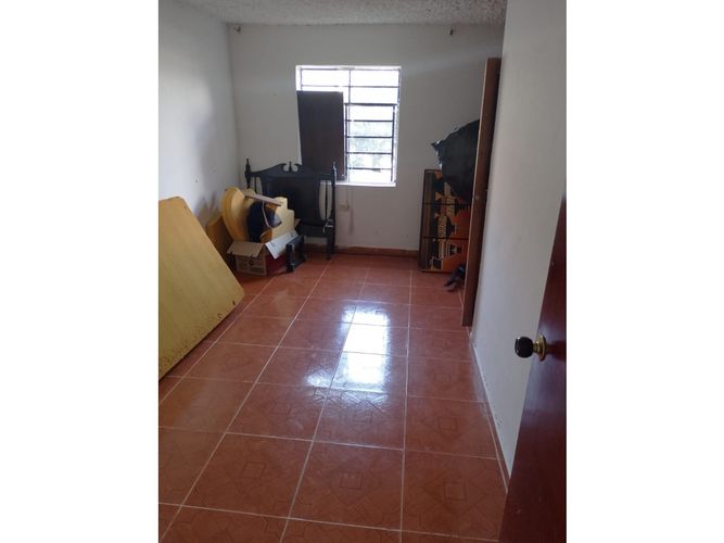 Casa de 7 alcobas en venta en La Milagrosa, Medellín, 162 m² · foto 12 de 17