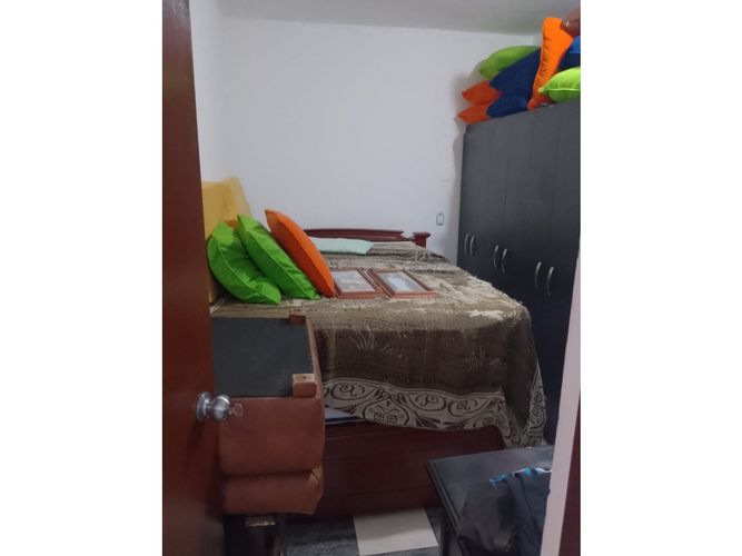 Casa de 7 alcobas en venta en La Milagrosa, Medellín, 162 m² · foto 14 de 17