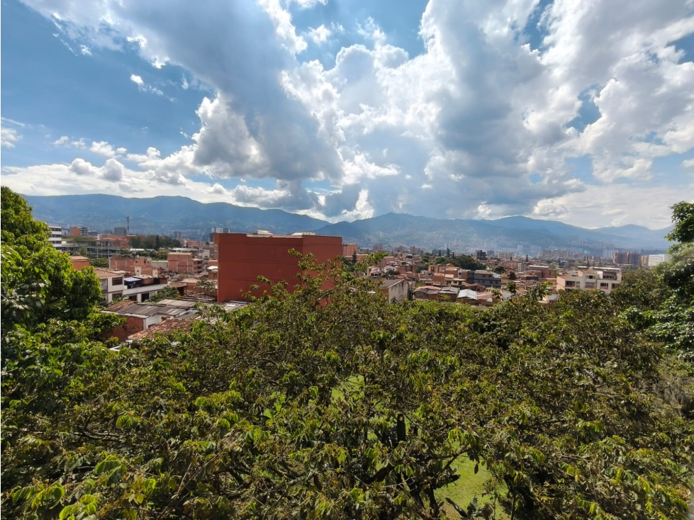 Apartamento en venta en Loma Del Escobero, Envigado · foto 9 de 24