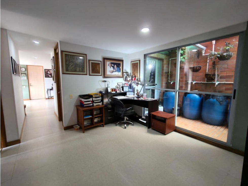 Apartamento en venta en Loma Del Escobero, Envigado · foto 14 de 24