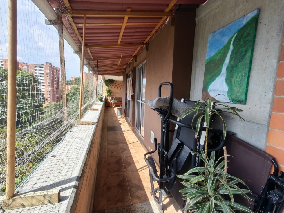 Apartamento en venta en Loma Del Escobero, Envigado · foto 20 de 24