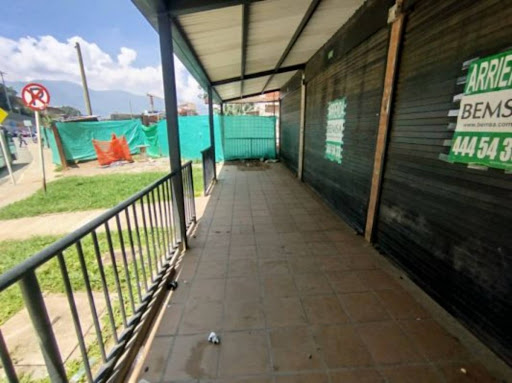 Local en Arriendo en Maria Auxiliadora, Sabaneta