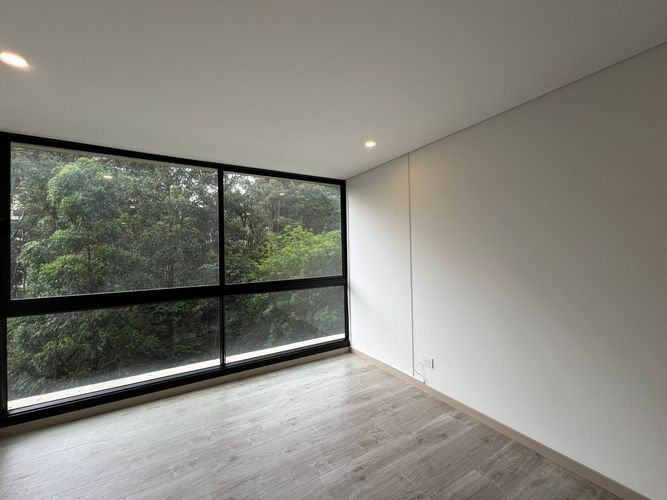 Apartamento de 2 alcobas en arriendo en El Poblado, Medellín, 106 m² · foto 10 de 18