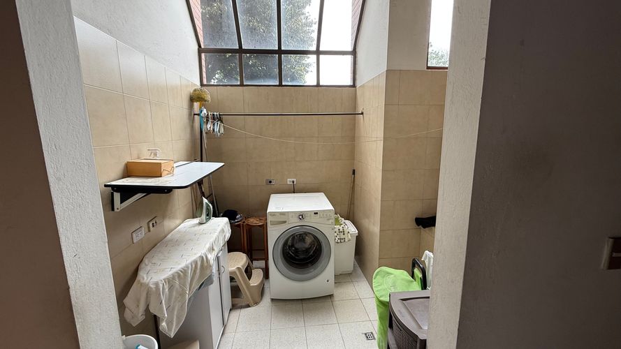 Casa de 3 alcobas en venta en Cerros De Suba, Bogotá, 320 m² · foto 12 de 24