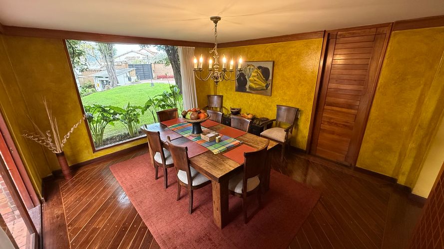 Casa de 3 alcobas en venta en Cerros De Suba, Bogotá, 320 m² · foto 9 de 24