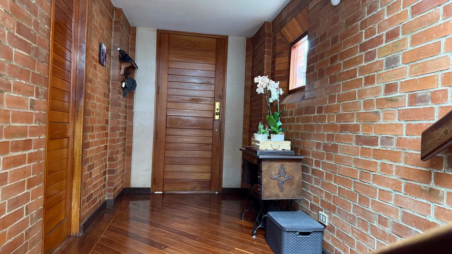 Casa de 3 alcobas en venta en Cerros De Suba, Bogotá, 320 m² · foto 21 de 24