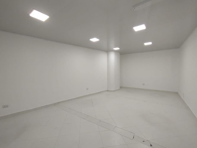 Local en arriendo en El Porvenir, Rionegro, 621 m² · foto 5 de 8
