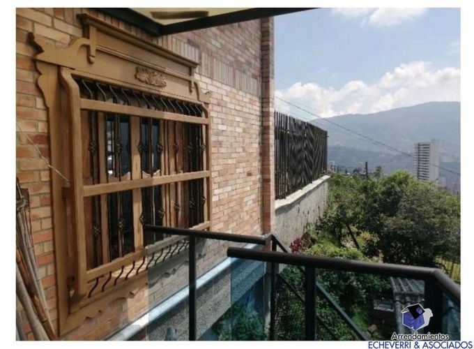 Casa de 4 alcobas en venta en Las Lomitas, Sabaneta, 866 m² · foto 7 de 11