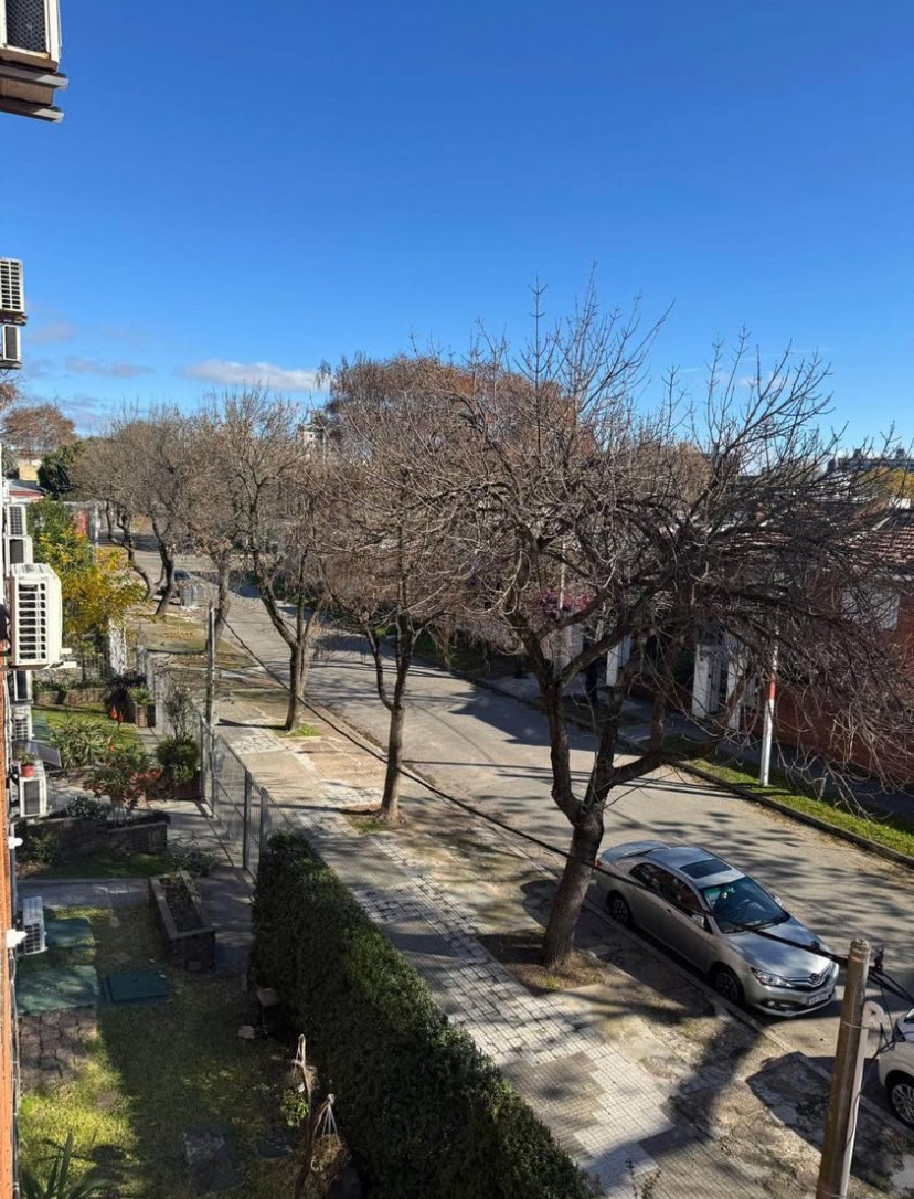 Alquiler de apto dos dormitorios amoblado en La Blanqueada · Foto 2