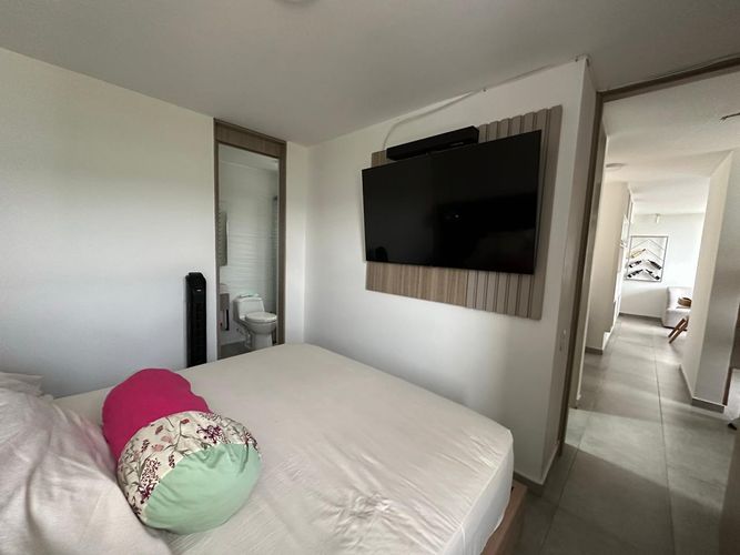 Apartamento de 2 alcobas en venta en Valle Del Lili, Cali, 62 m² · foto 10 de 17