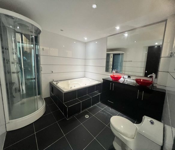 Casa de 6 alcobas en venta en Camino Real - Los Fundadores, Cali, 350 m² · foto 12 de 19