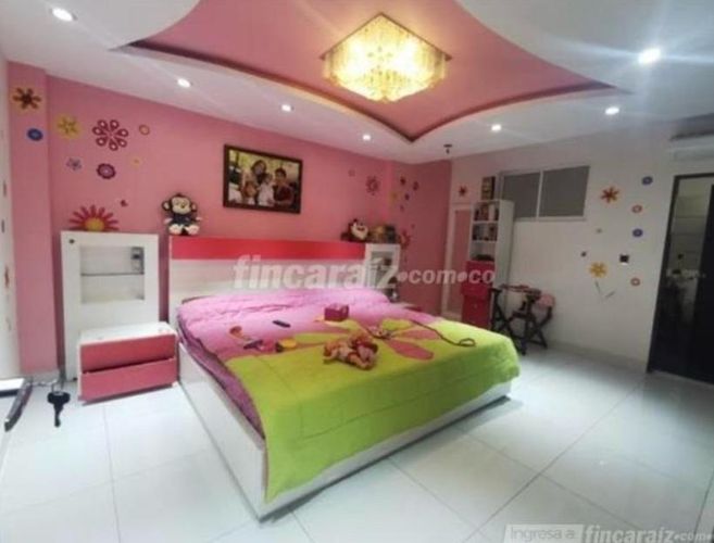 Casa de 6 alcobas en venta en Camino Real - Los Fundadores, Cali, 350 m² · foto 14 de 19