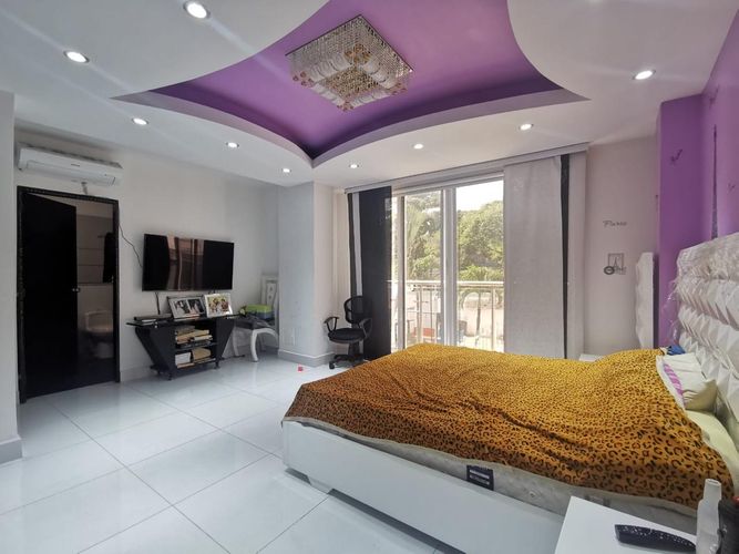 Casa de 6 alcobas en venta en Camino Real - Los Fundadores, Cali, 350 m² · foto 15 de 19