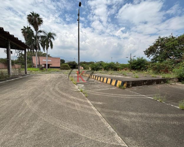 Bodega en venta en Palmaseca, Yumbo · foto 6 de 18
