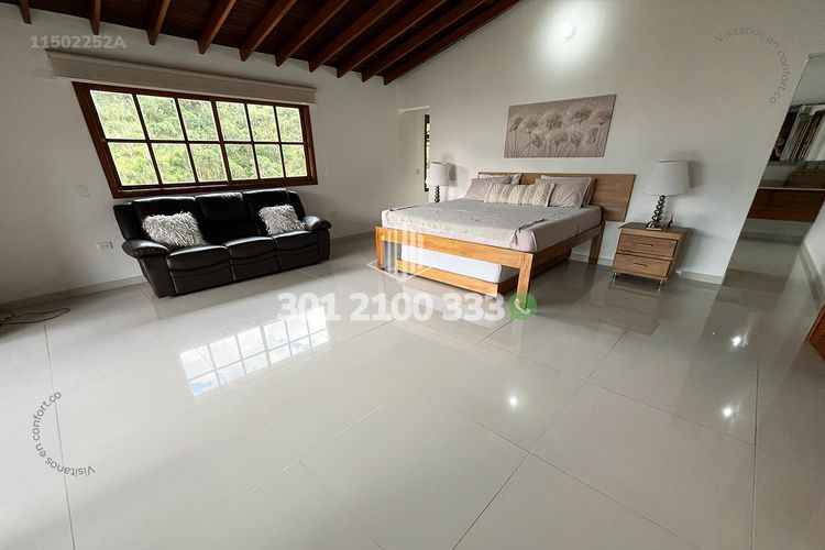 Casa de 3 alcobas en arriendo en La Mina, Envigado, 420 m² · foto 17 de 24