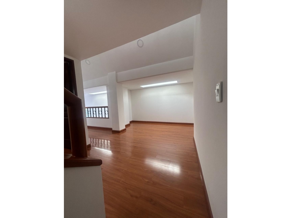 Apartamento en venta en Cedritos, Bogotá · foto 11 de 23