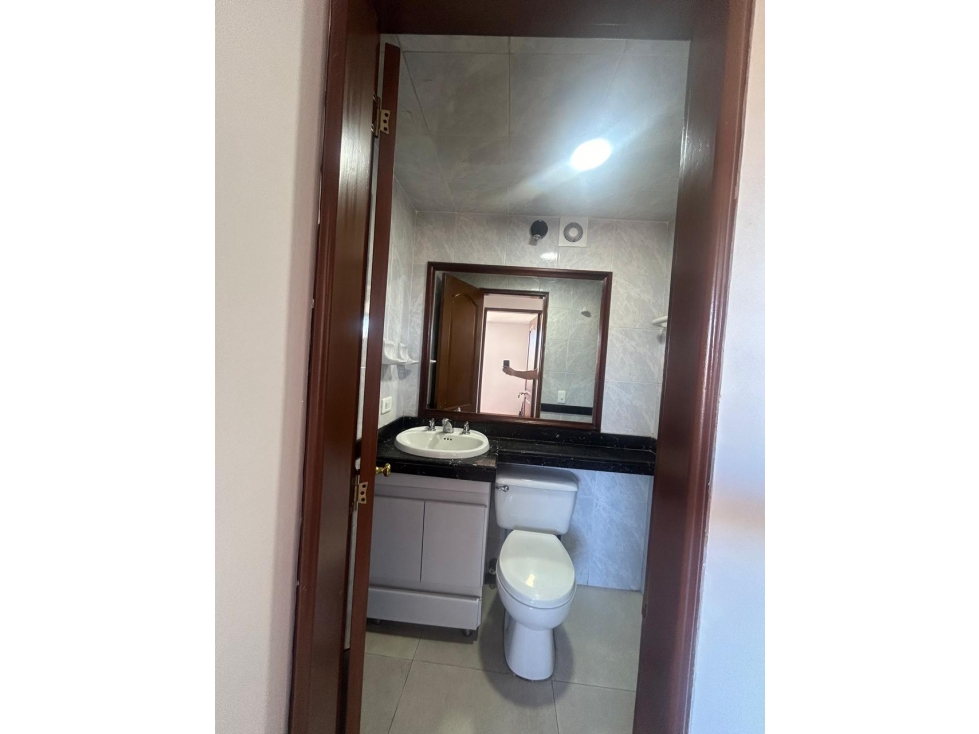 Apartamento en venta en Cedritos, Bogotá · foto 14 de 23
