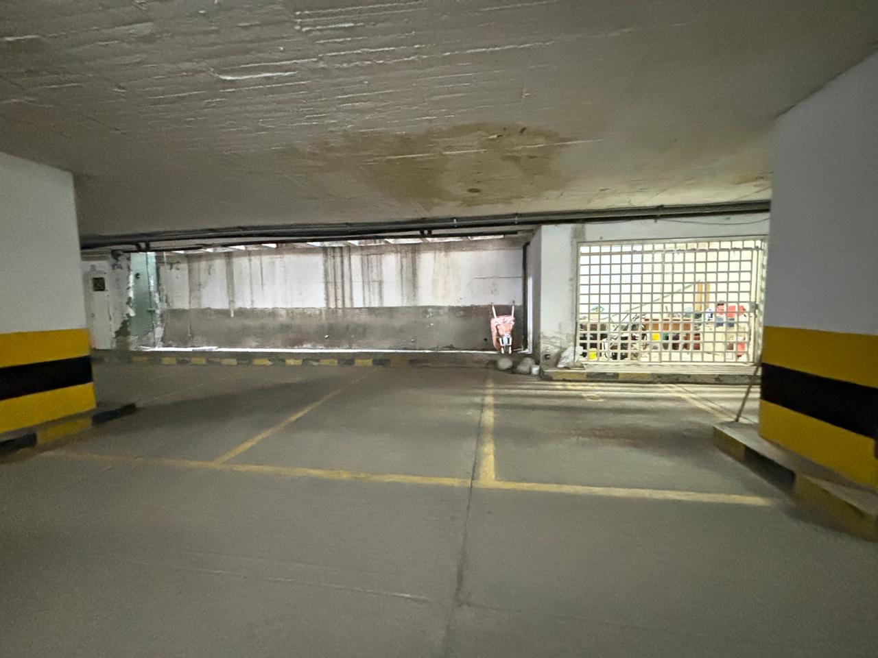 Oficina en venta en San Pedro, Cali, 556 m² · foto 18 de 19