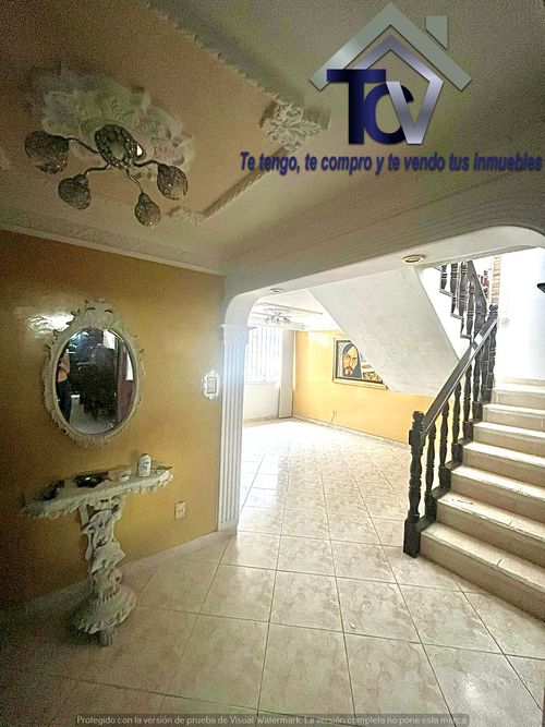 Casa de 6 alcobas en venta en Diamante 2, Bucaramanga, 198 m² · foto 4 de 17