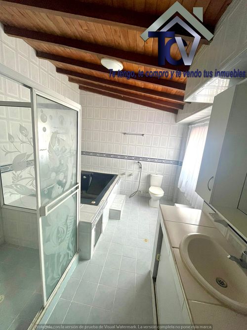 Casa de 6 alcobas en venta en Diamante 2, Bucaramanga, 198 m² · foto 16 de 17
