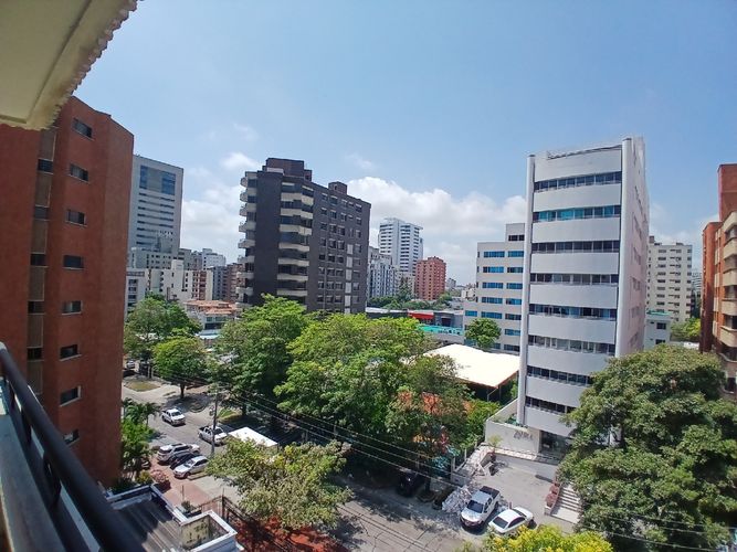 Apartamento de 3 alcobas en venta en Altos Del Prado, Barranquilla, 260 m² · foto 8 de 18