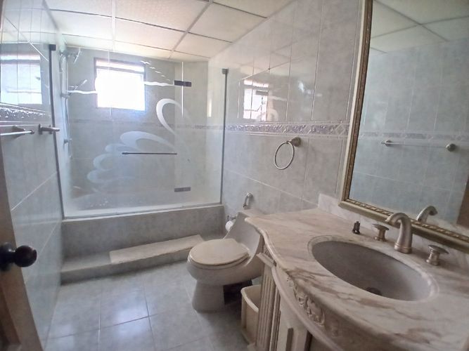 Apartamento de 3 alcobas en venta en Altos Del Prado, Barranquilla, 260 m² · foto 17 de 18