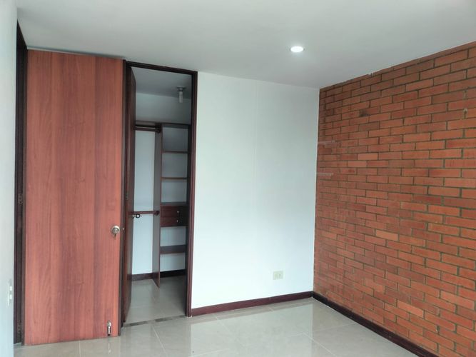 Apartamento en arriendo en El Poblado, Medellín · foto 8 de 12