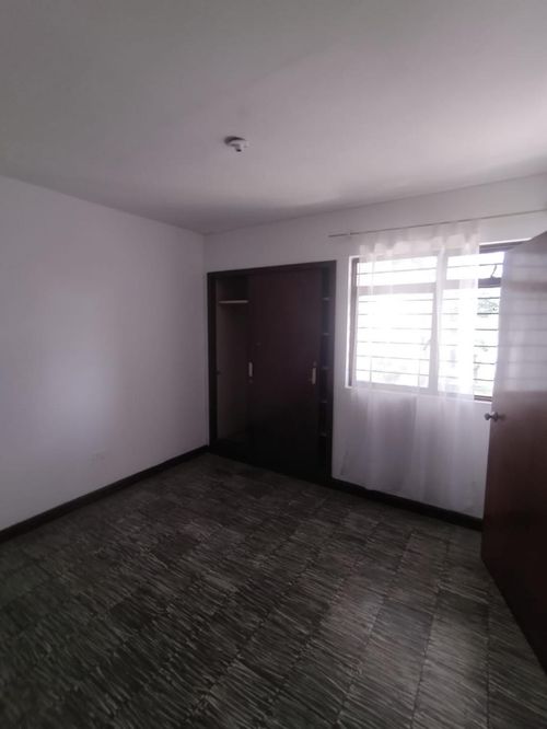 Casa de 6 alcobas en venta en La Palmirana, Palmira, 220 m² · foto 9 de 13