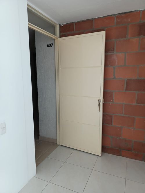 Apartamento de 3 alcobas en venta en Boulevar Del Puente, Piedecuesta, 60 m² · foto 5 de 15