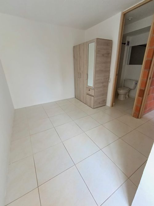 Apartamento de 3 alcobas en venta en Boulevar Del Puente, Piedecuesta, 60 m² · foto 7 de 15