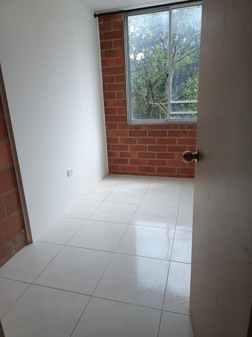 Apartamento de 3 alcobas en venta en Boulevar Del Puente, Piedecuesta, 60 m² · foto 8 de 15