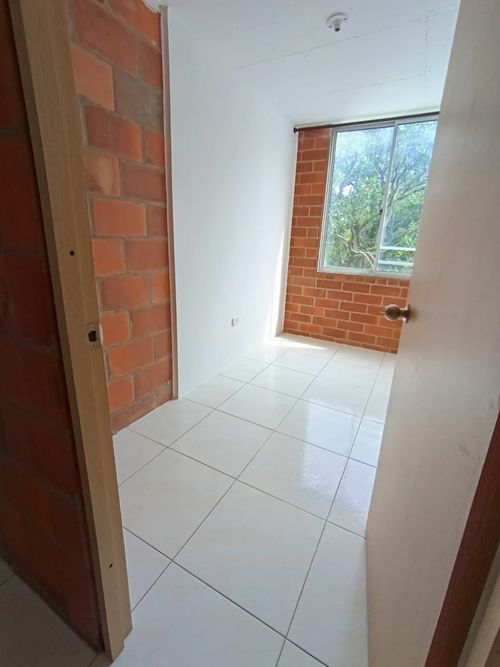 Apartamento de 3 alcobas en venta en Boulevar Del Puente, Piedecuesta, 60 m² · foto 11 de 15