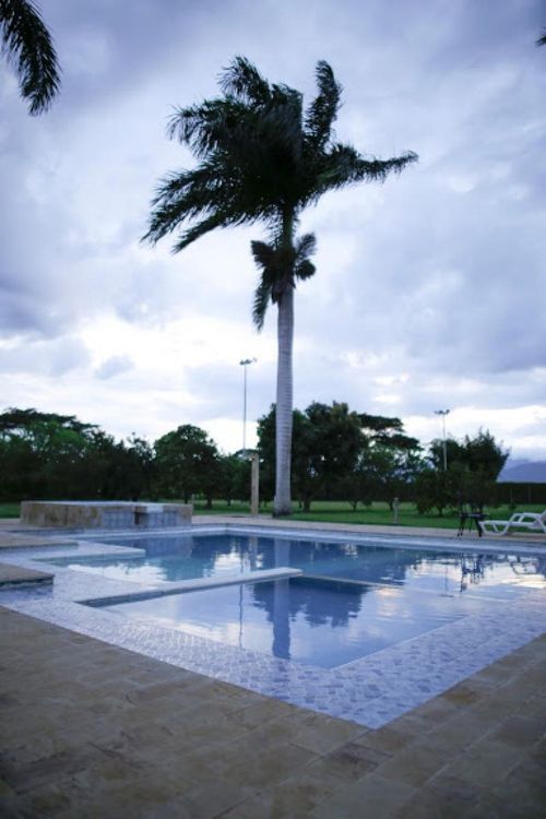 Finca en arriendo en La Torre, Palmira, 300 m² · foto 2 de 24