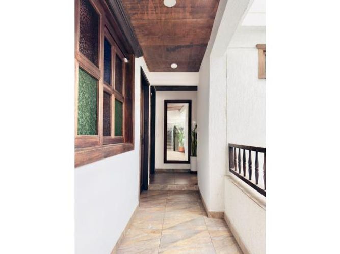 Casa de 9 alcobas en venta en San Antonio, Cali, 400 m² · foto 2 de 16