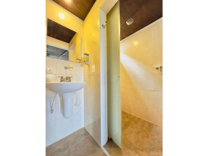 Casa de 9 alcobas en venta en San Antonio, Cali, 400 m² · foto 7 de 16