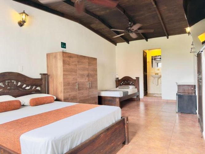 Casa de 9 alcobas en venta en San Antonio, Cali, 400 m² · foto 11 de 16