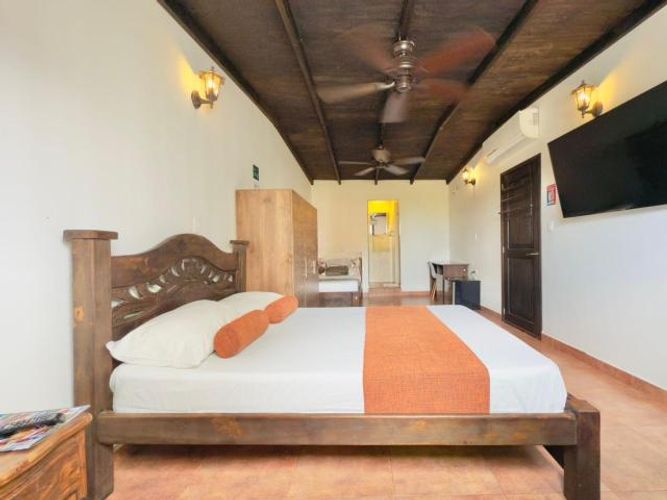Casa de 9 alcobas en venta en San Antonio, Cali, 400 m² · foto 16 de 16