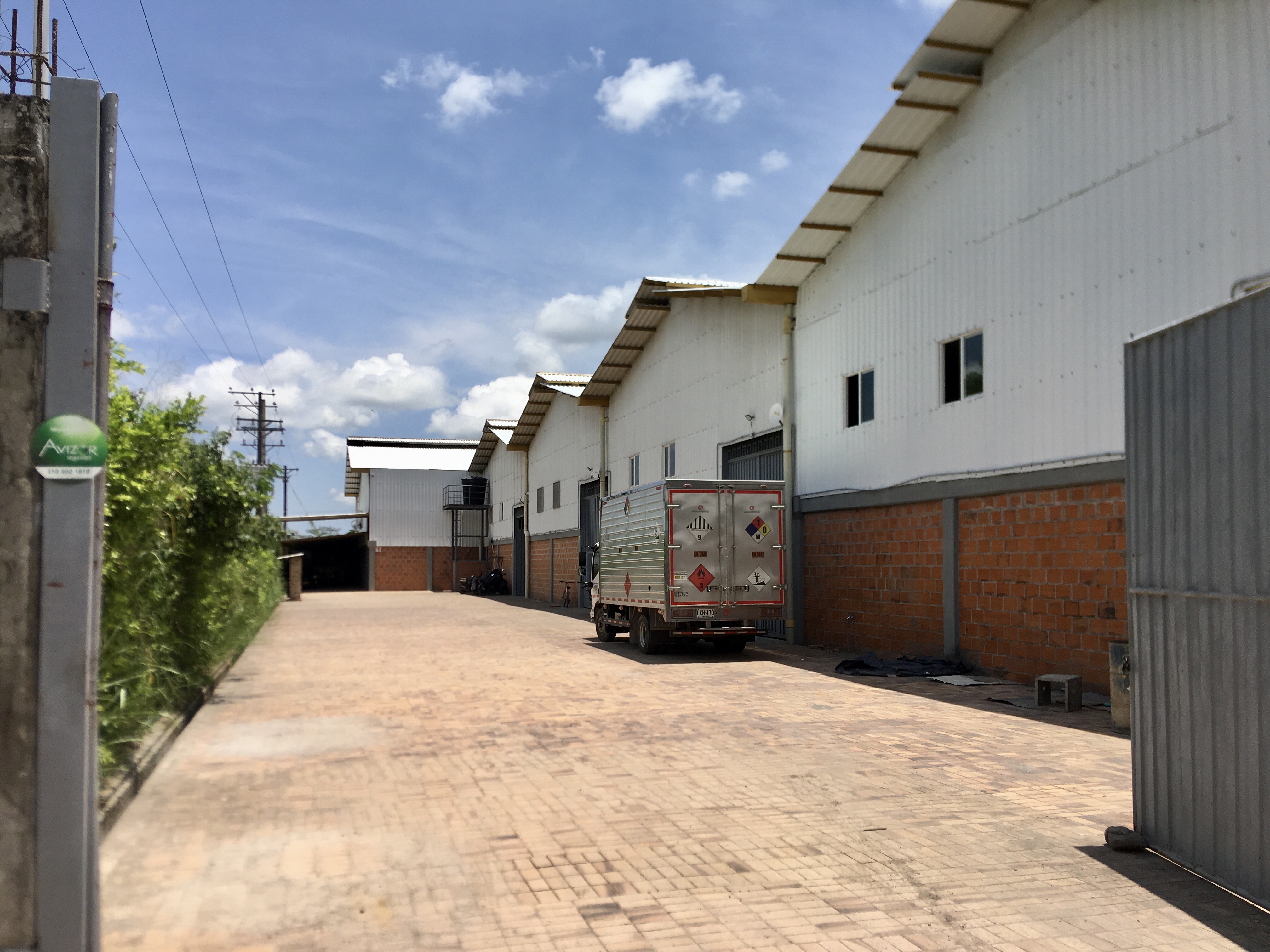 Warehouse for rent in Barcelona, Villavicencio
