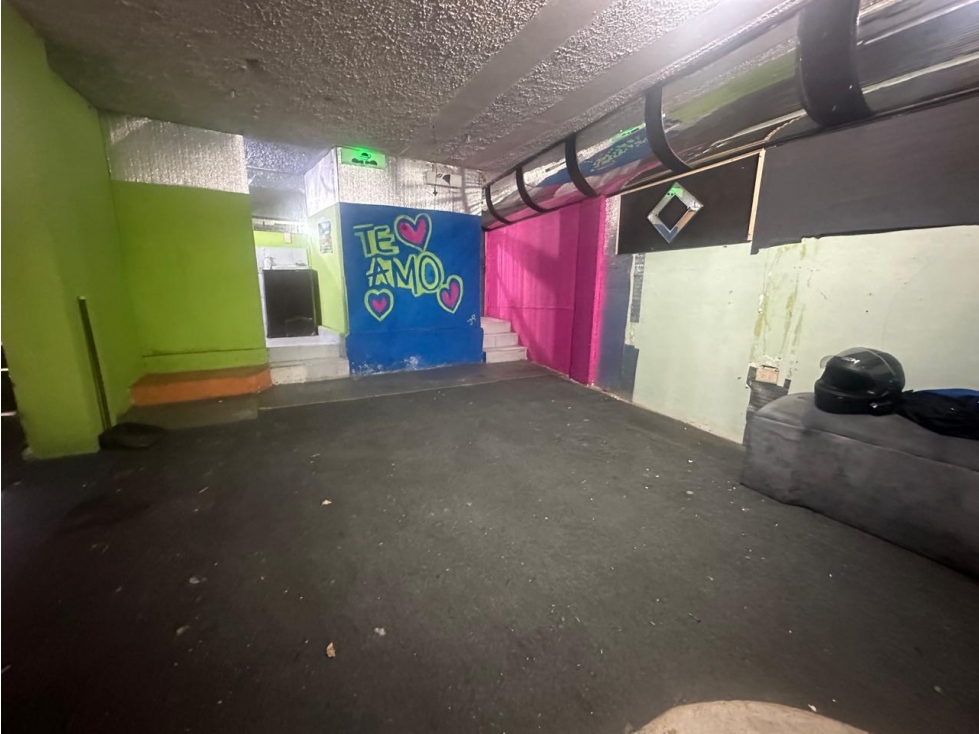 Bodega en arriendo en Fundadores, Armenia, 102 m² · foto 3 de 11