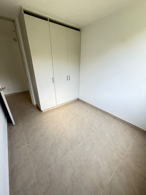Apartamento de 3 alcobas en venta en El Poblado Ii Etapa, Palmira, 73 m² · foto 18 de 18