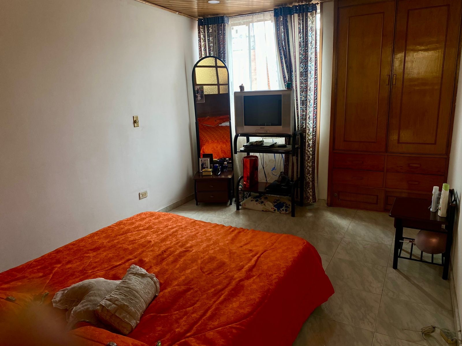 Casa en venta en Madelena, Bogotá · foto 3 de 18
