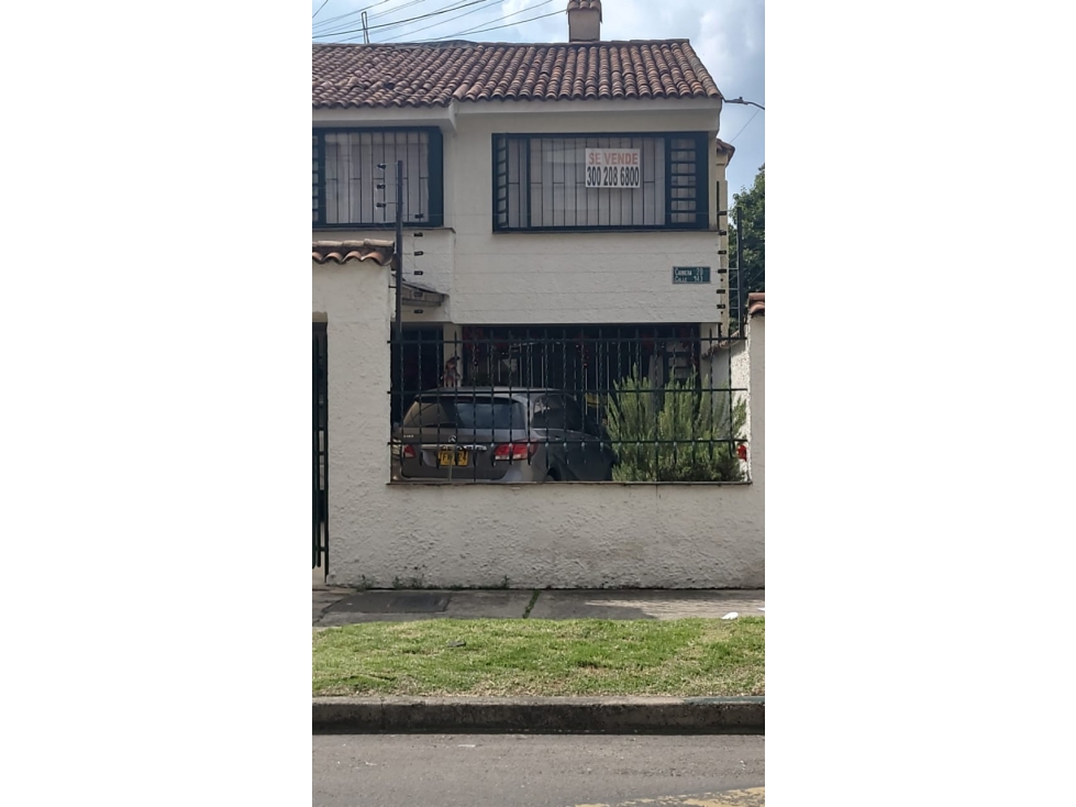 Casa en venta en Cedritos, Bogotá · foto 2 de 19