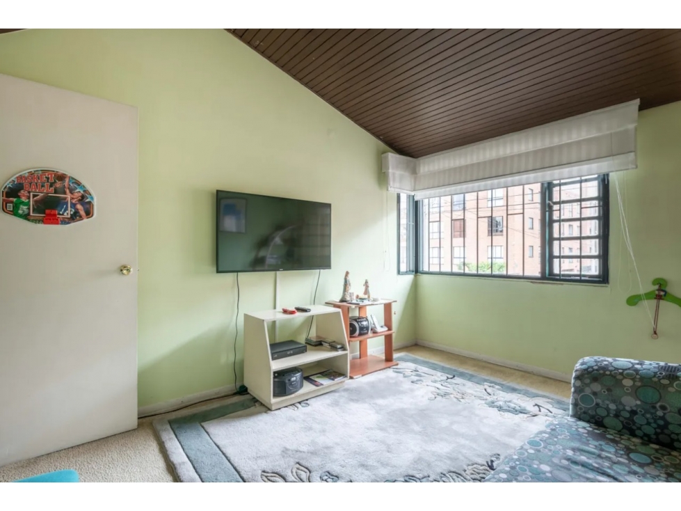 Casa en venta en Cedritos, Bogotá · foto 4 de 19