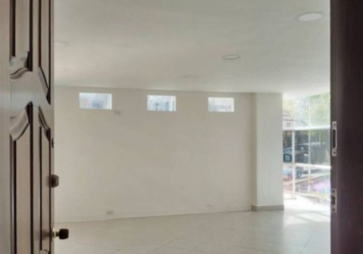 Local en arriendo en La Magnolia, Envigado, 70 m² · foto 3 de 10