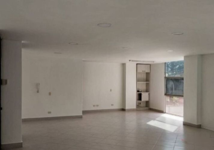 Local en arriendo en La Magnolia, Envigado, 70 m² · foto 7 de 10