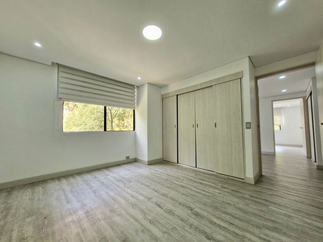Apartamento de 3 alcobas en venta en Vizcaya, Medellín, 170 m² · foto 4 de 21