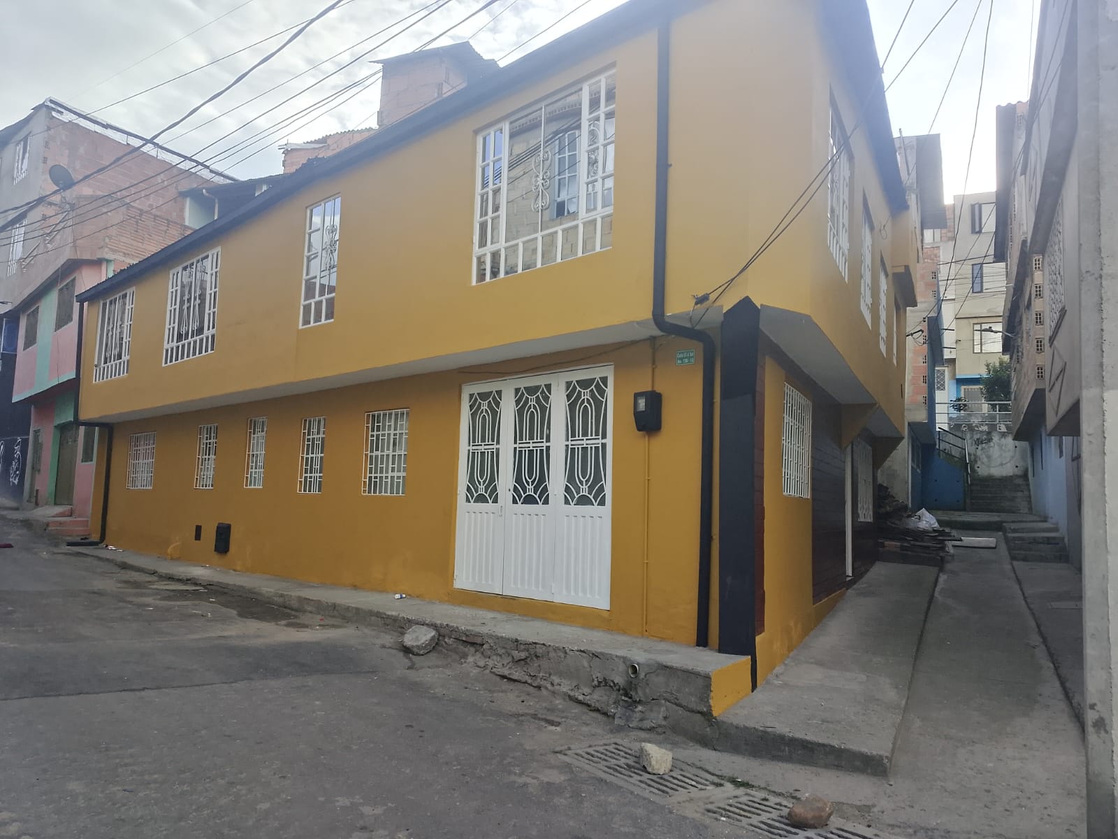Casa en venta en Perdomo Alto, Bogotá · foto 3 de 12